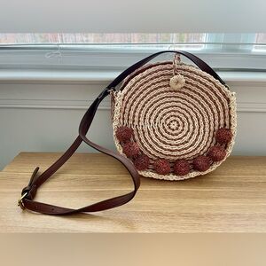 Fossil Round Straw Crossbody Bag Leather Strap Boho Summer